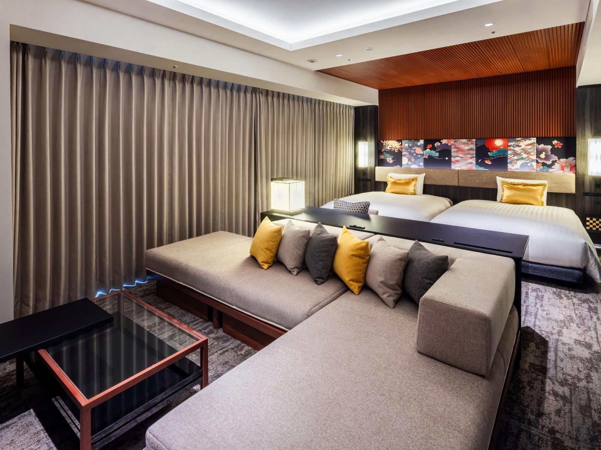 Mitsui Garden Hotel Канандзава Экстерьер фото